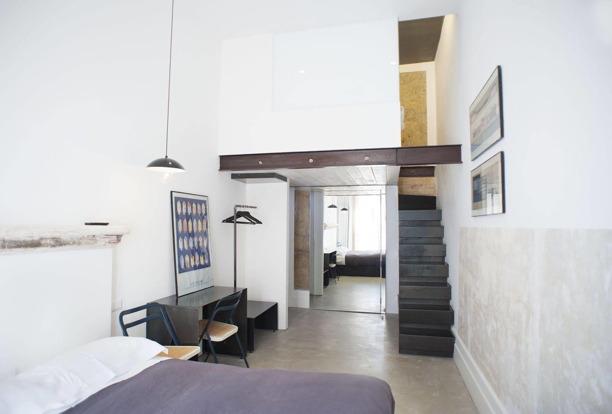 Belledonne & Gallery Napels