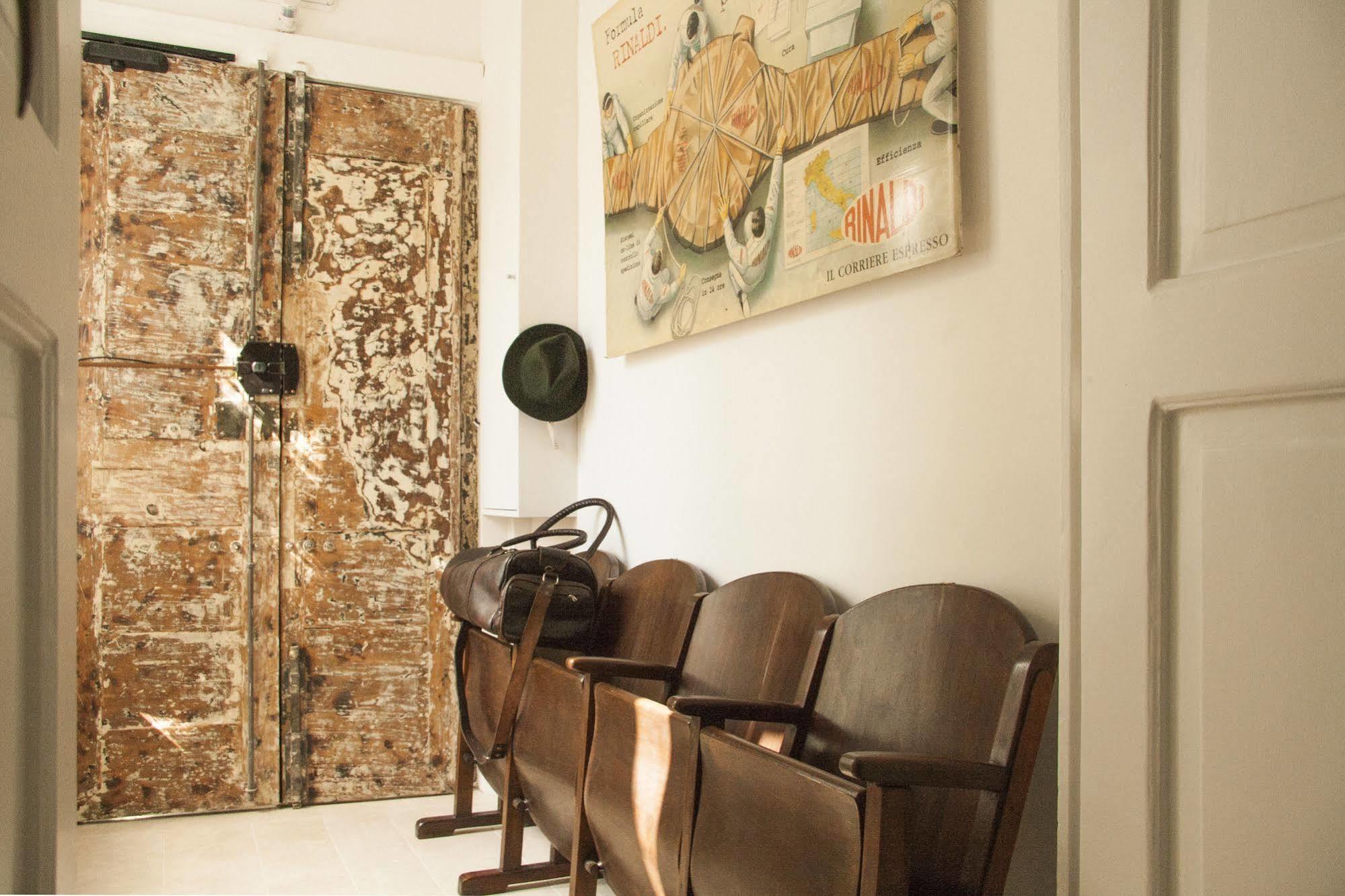 Belledonne & Gallery Bed & Breakfast Napels